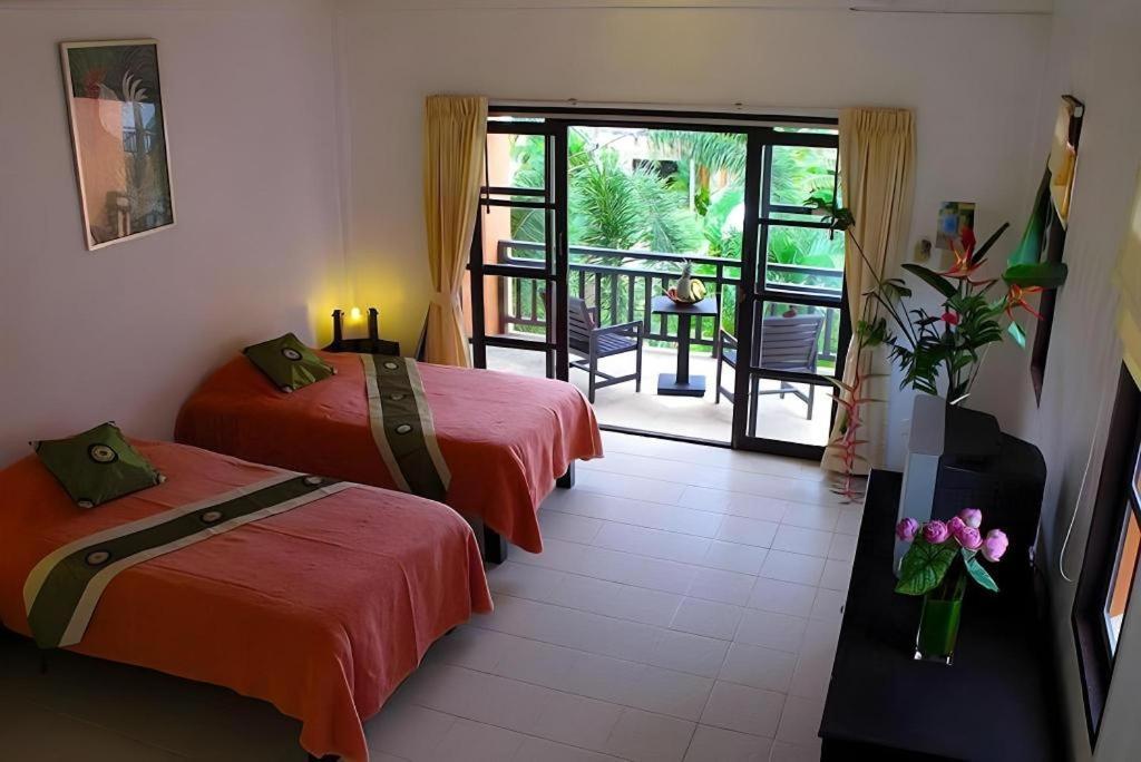 Khaolak Palm Hill Resort Khao Lak Eksteriør billede