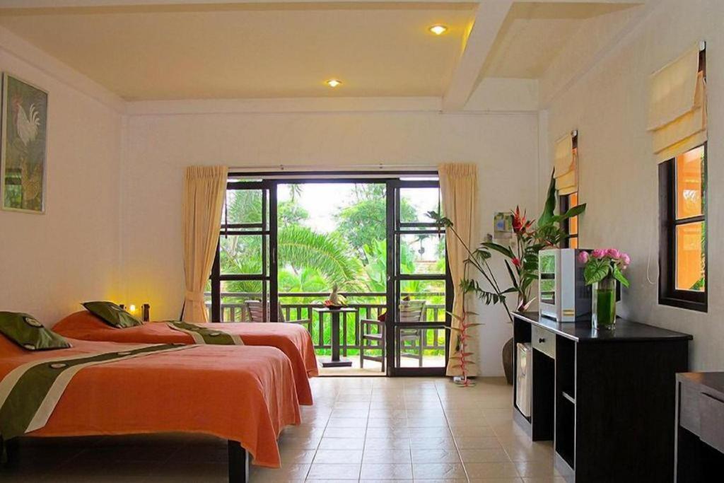 Khaolak Palm Hill Resort Khao Lak Eksteriør billede