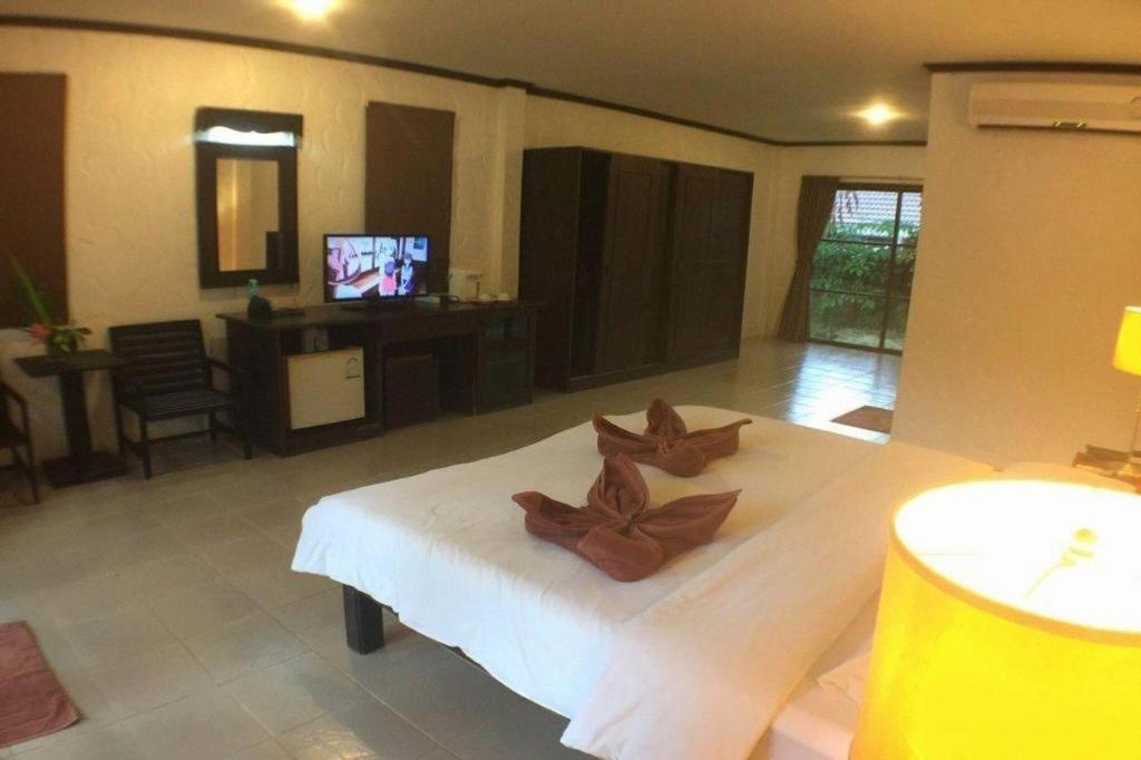 Khaolak Palm Hill Resort Khao Lak Eksteriør billede