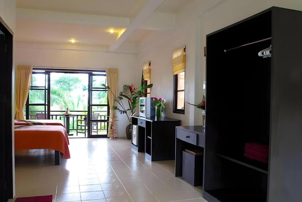 Khaolak Palm Hill Resort Khao Lak Eksteriør billede