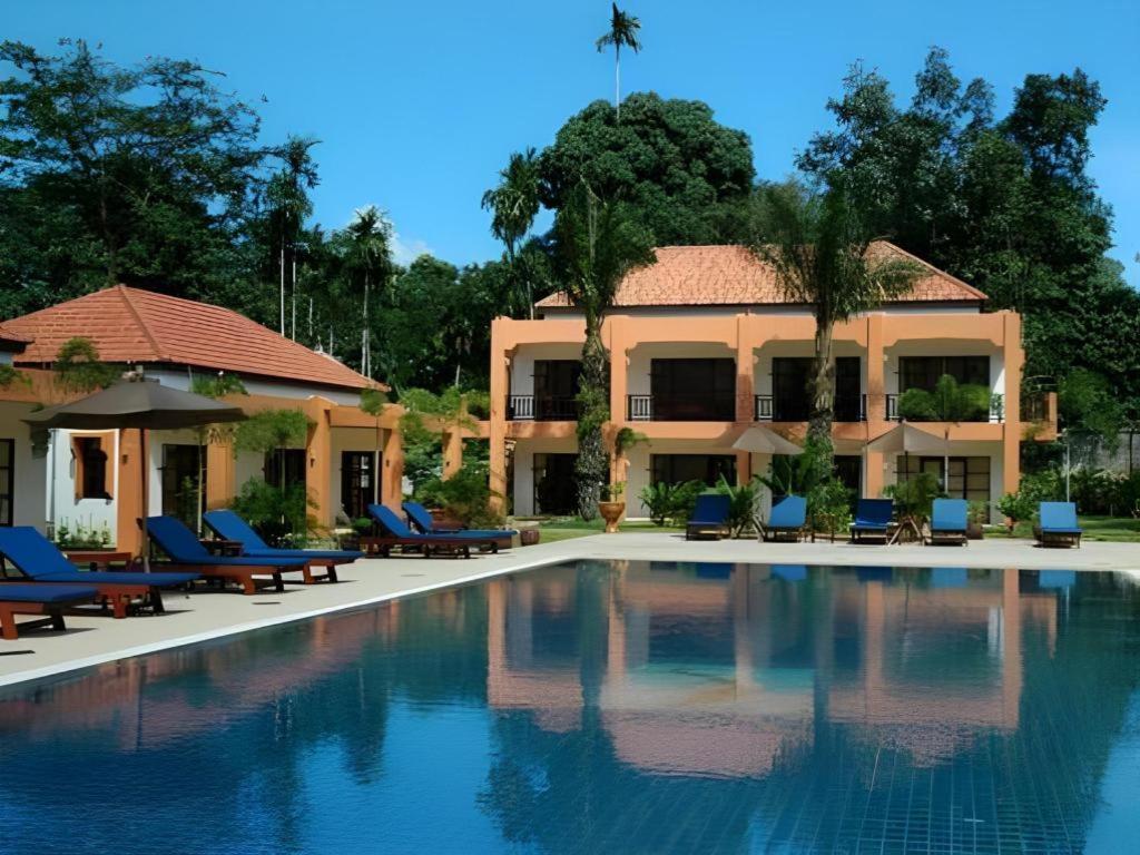 Khaolak Palm Hill Resort Khao Lak Eksteriør billede